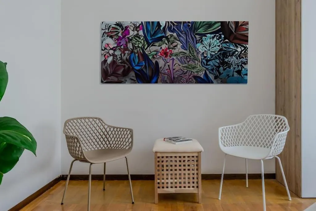 Casa Dei Tulipani Apartment Milan