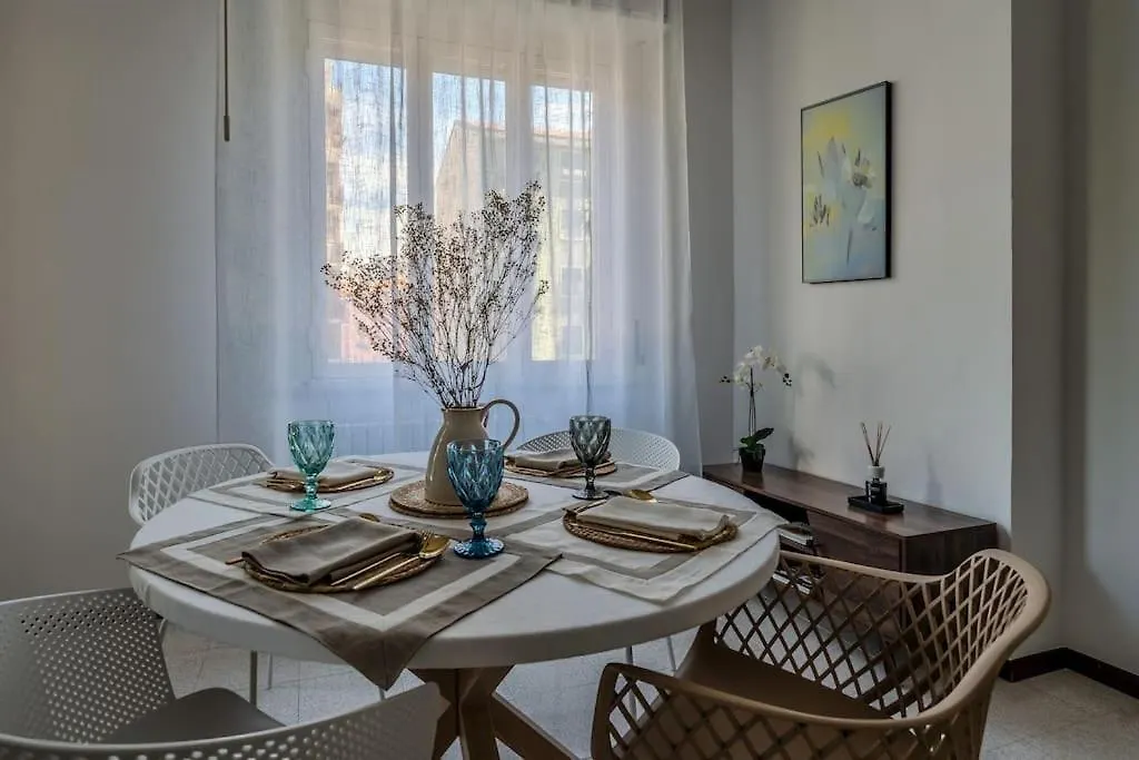 Casa Dei Tulipani Apartment Milan 0*,  Italy