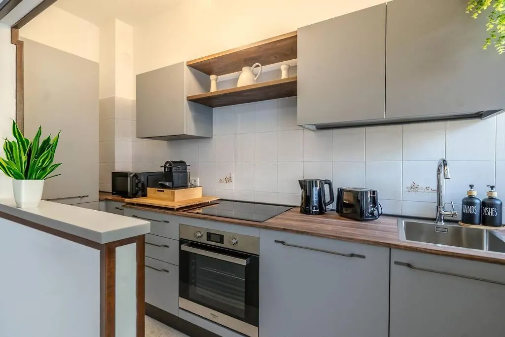 Casa Dei Tulipani Apartment Milan